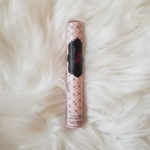 Victoria secret women tease gift